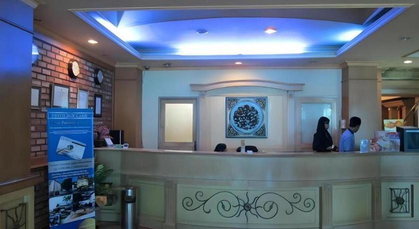 Buana Lestari Hotel Balikpapan  Exterior photo